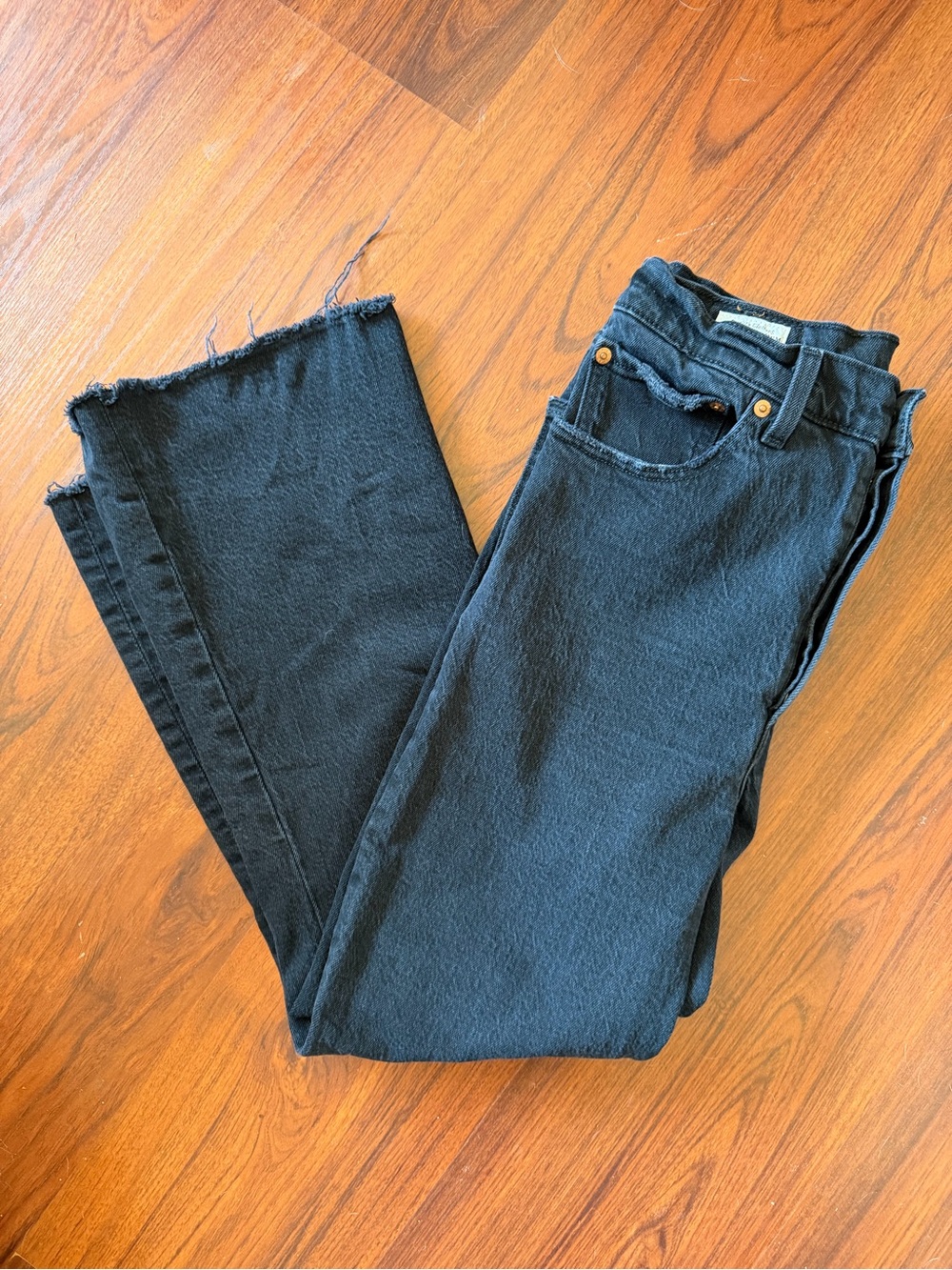 Levi’s Ribcage Crop Flare